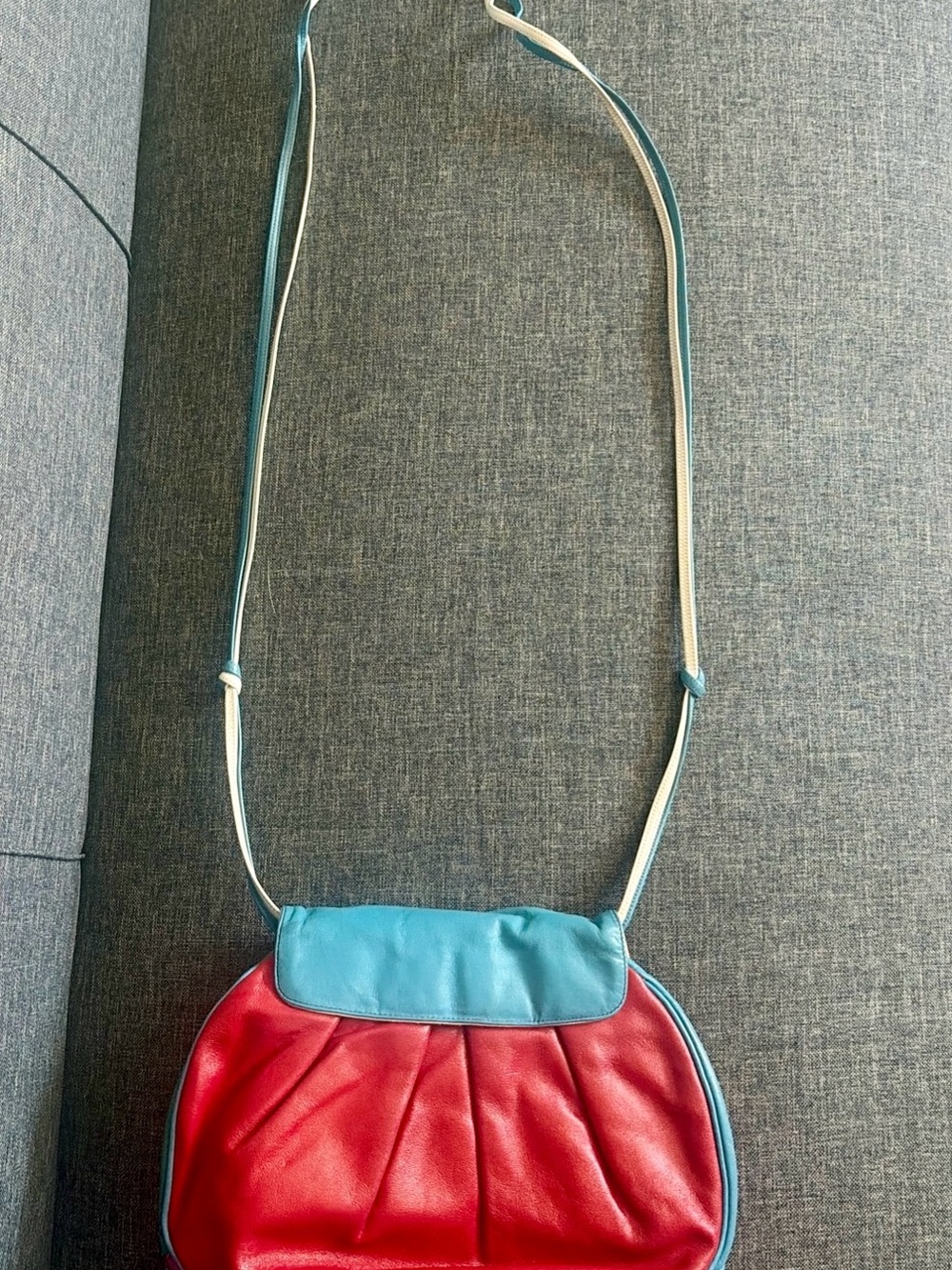 Vintage 1980s Sharif Genuine Leather Barrel Crossbody Floral Patchwork Bag Art - Picture 12 of 14